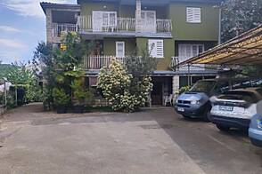 Дом, Прочее ЛУ́ЦИЯ