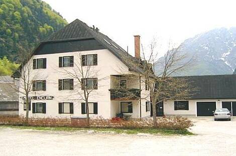 Alpine hotel: 1